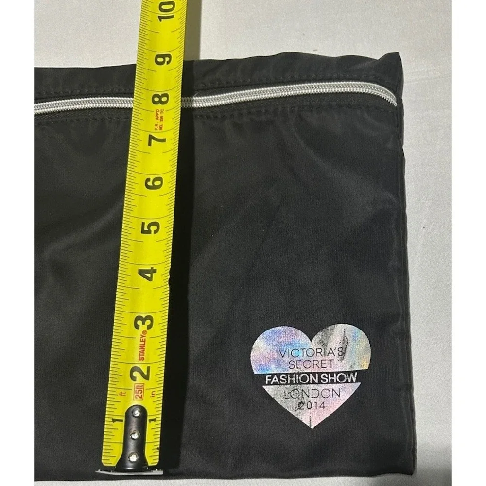 Victorias Secret Cosmetic Bag Makeup Travel Pouch Black 2014 Fashion Show London